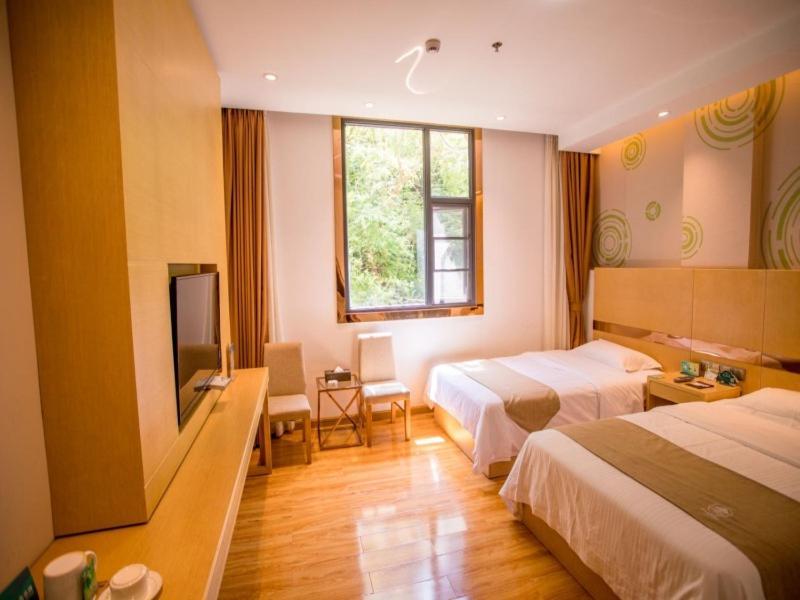 Greentree Inn Yunnan Dali Puhai Binhai Road Business Hotel المظهر الخارجي الصورة