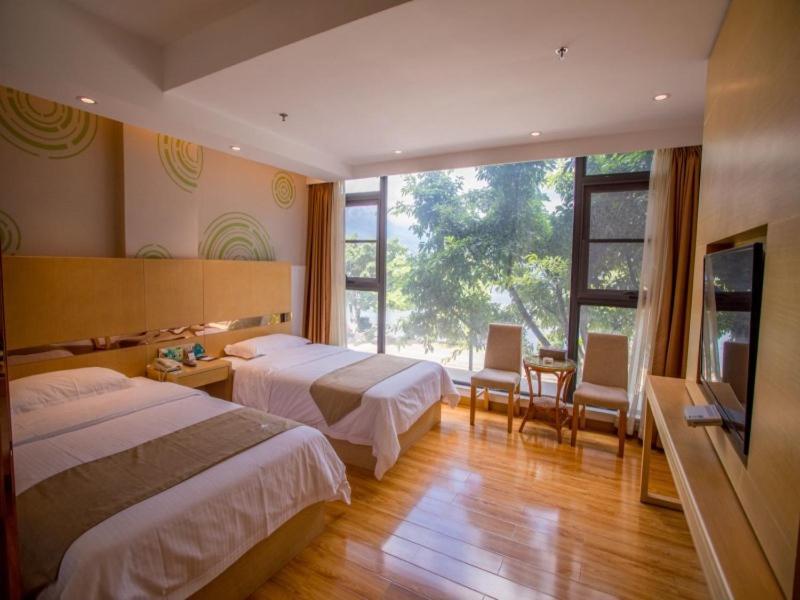 Greentree Inn Yunnan Dali Puhai Binhai Road Business Hotel المظهر الخارجي الصورة