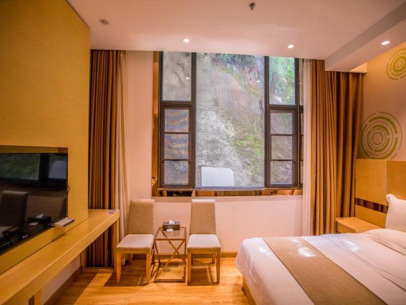 Greentree Inn Yunnan Dali Puhai Binhai Road Business Hotel المظهر الخارجي الصورة