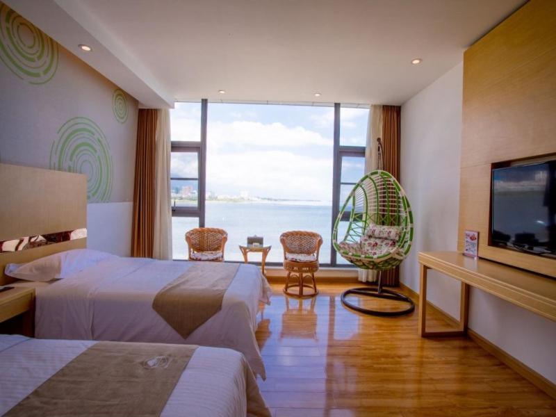 Greentree Inn Yunnan Dali Puhai Binhai Road Business Hotel المظهر الخارجي الصورة