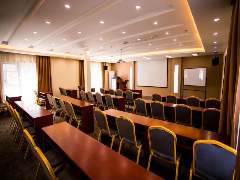 Greentree Inn Yunnan Dali Puhai Binhai Road Business Hotel المظهر الخارجي الصورة