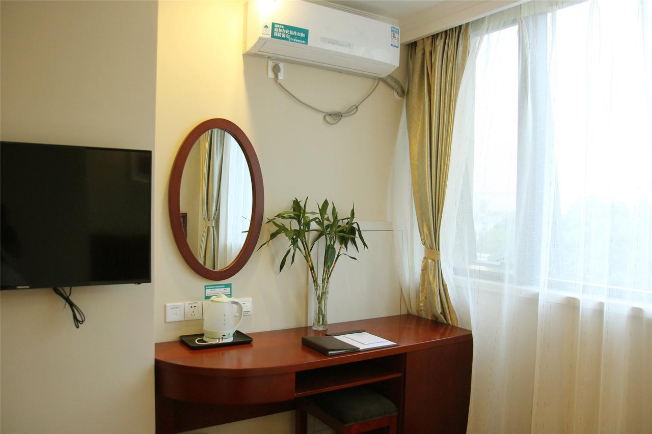 Greentree Inn Yunnan Dali Puhai Binhai Road Business Hotel المظهر الخارجي الصورة